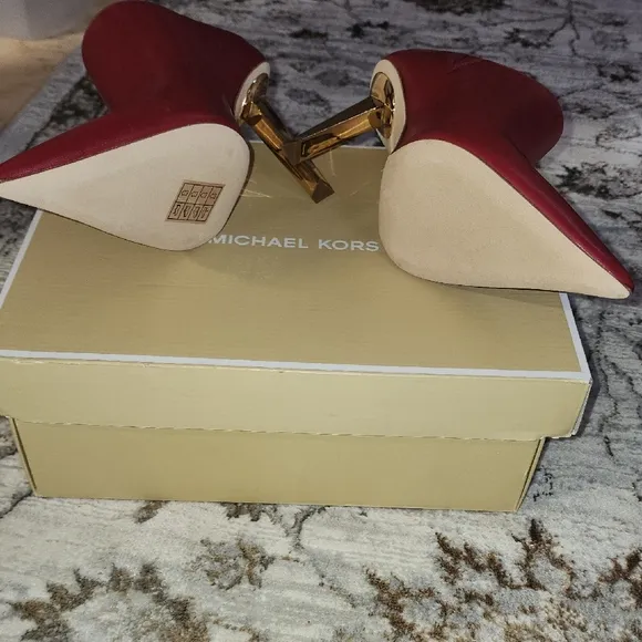 NWT - Elegant Red Leather Women's Mules Michael Kors Halle
