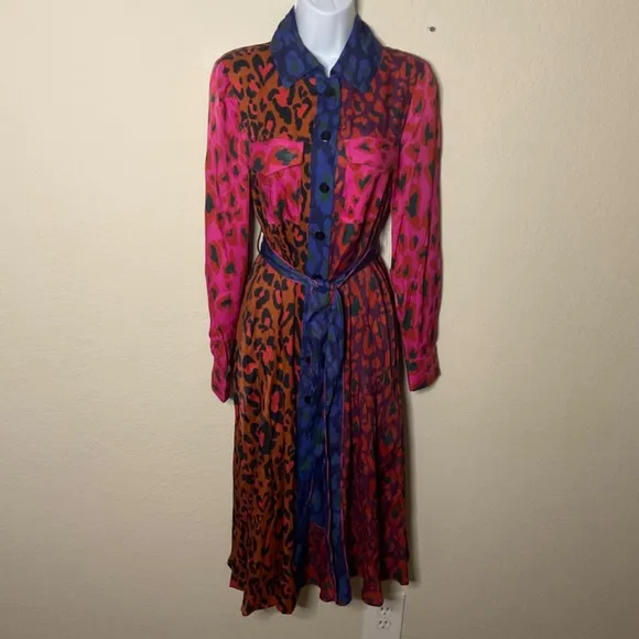 NWT FARM RIO Mixed Leopard Pop Lenzing Ecovero Viscose Midi Dress