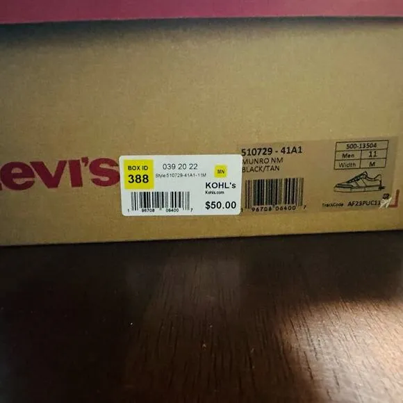 NWT Levi's Men's Black &amp; Brown Lace Up Miles-Perf-PU-NB Sneakers Shoes Size 11