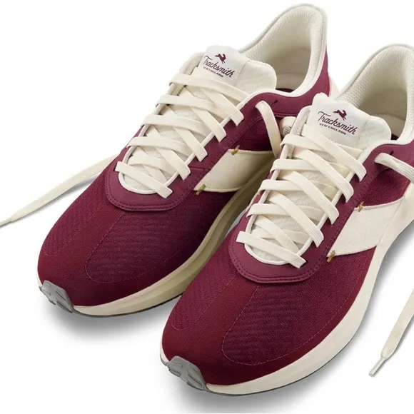 NWT Tracksmith Elite Runner Unisex running shoe in Wine &amp; Ivory size 9.5 W, 8 M
