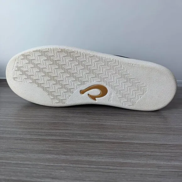 OluKai Men's Punini Sneakers Shoes $140 in Navy/Bamboo