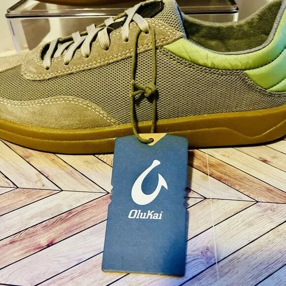 Olukai Punini Men’s 9.5 M Sneakers Clay Lemon Grass Mesh Suede Drop in Heel Tan