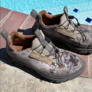 On Running Cloudaway Gray and Brown Athletic Shoes with Quick-Lace System