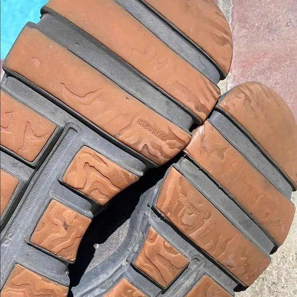 On Running Cloudaway Gray and Brown Athletic Shoes with Quick-Lace System