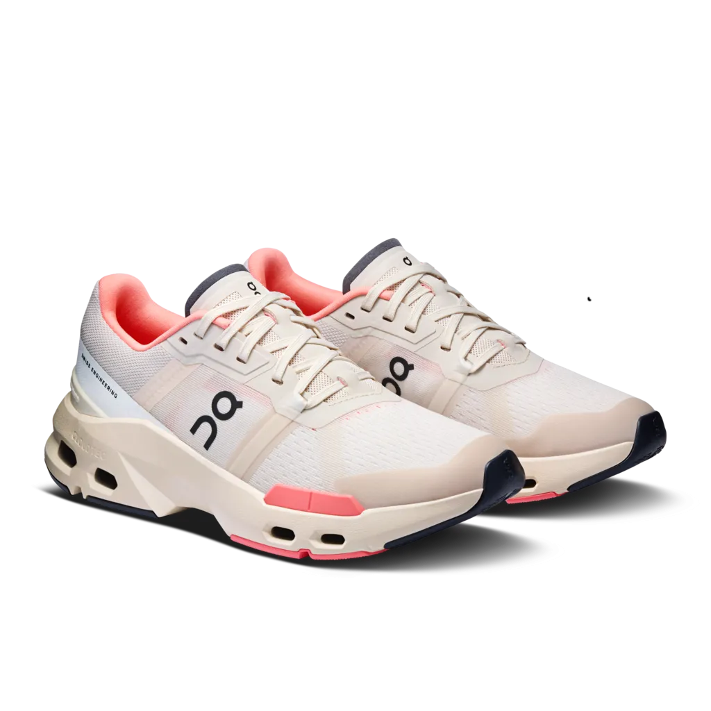 On Women Cloudpulse - Cream / Salmon