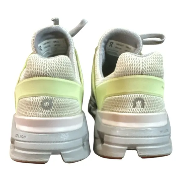 ON Women's Cloudswift Running Shoes, Ice/Oasis
