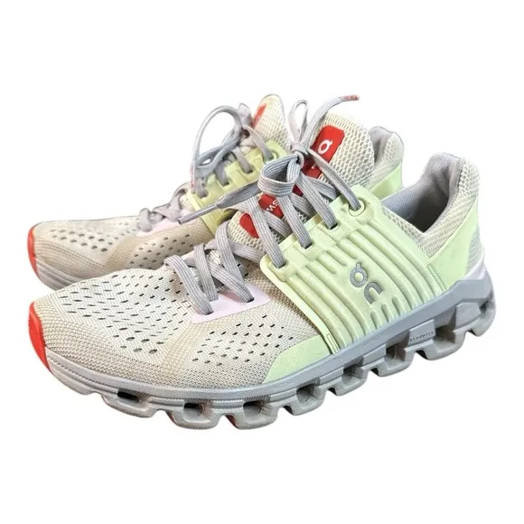 ON Women's Cloudswift Running Shoes, Ice/Oasis