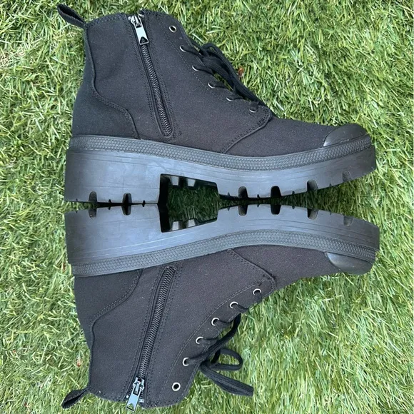 Palladium Pallabase Twill Chunky Lugsole Canvas Lace Up Combat Biker Ankle Boots