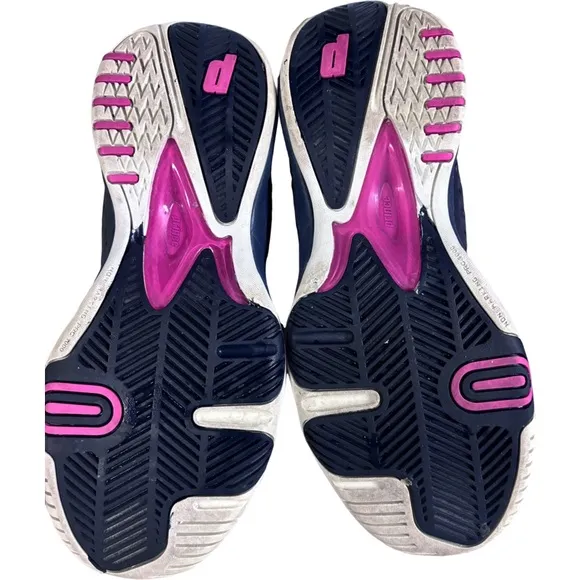 Prince T22 Women's Tennis Shoe Size 9.5