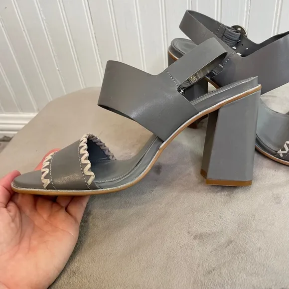 Rare Dune London Chunky Sandal Heels - Designer Statement, Size 39 (US 8) 🌈✨