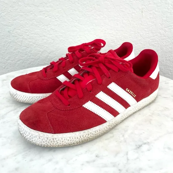 Red Adidas Gazelle Low Indoor Soccer Shoes Sneakers Ortholite Soles