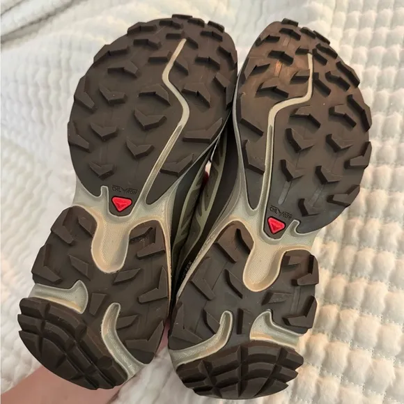 Salomon Vintage Khaki Trail Shoes xt-6 Gore-tex
