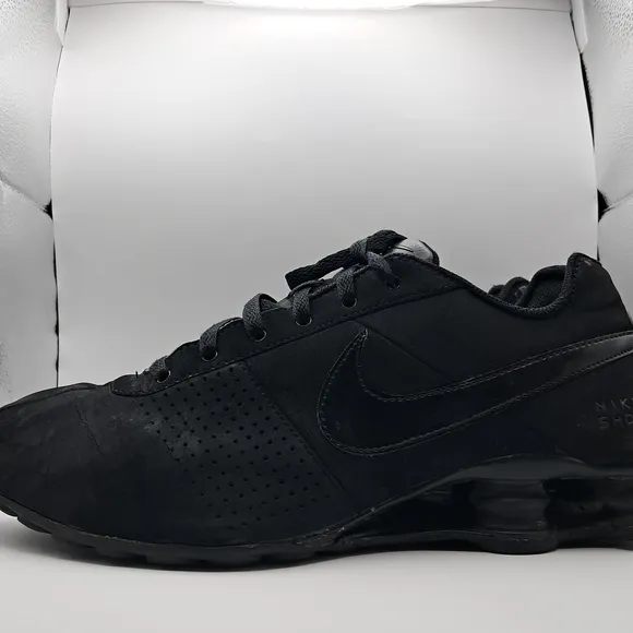 Size - 11 Nike Shox Deliver 'Triple Black' - (317547-034)