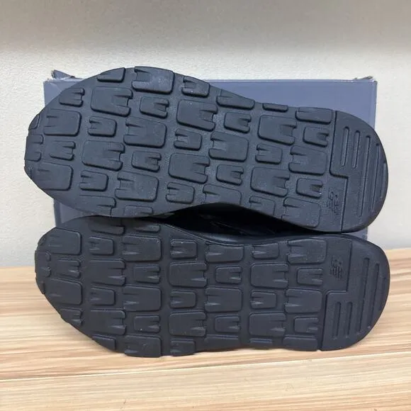 Size 9 - New Balance 57/40 GTX Black