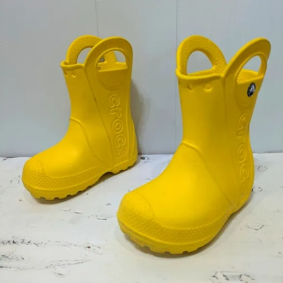 Toddler Shoes Bundle size 7T Crocs Vans Boots Sneakers Clogs Rain Spring Summer