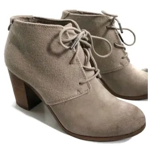 TOMS 8.5 lace up LUNATA TAUPE TAN HEEL ANKLE BOOTIES Boots shoes