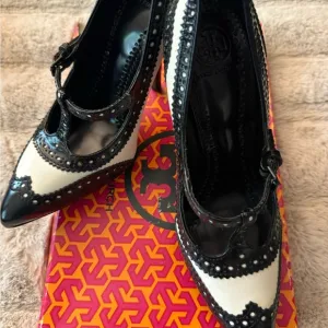 Tory Burch Black and White Women's Shoes