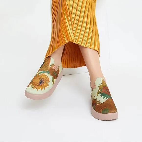 UIN Women's Slip On Knitted Comfort Shoes (Fuerteventura- Van Gogh Sunflowers)