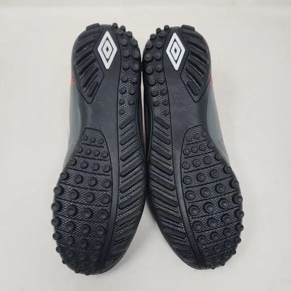 Umbro Soccer Turf Shoes Junior 5 Grey Classic Logo Lace Up Sneakers Leather