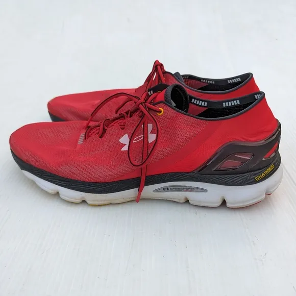 UNDER ARMOUR Charged Speedfoam Gemini men's red lace-up trail running shoes