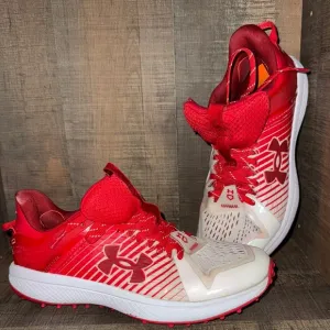 UNDER ARMOUR turf Shoes-size 7