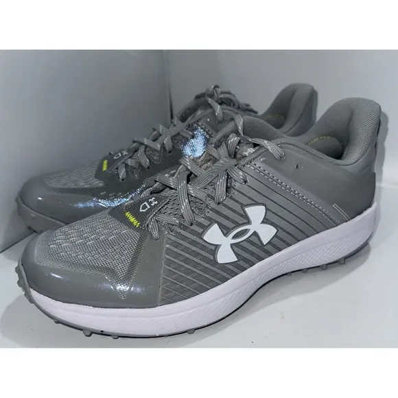Under Armour  Yard Turf - Size 8.5 Men's Baseball Shoes Grey 3025593-102 NEW