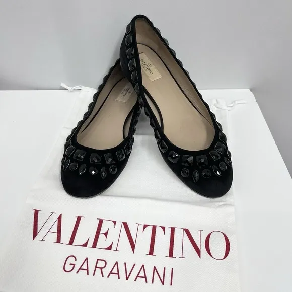 Valentino Garavani Suede Jeweled Flat Shoes Black Size 38 1/2‎ 9