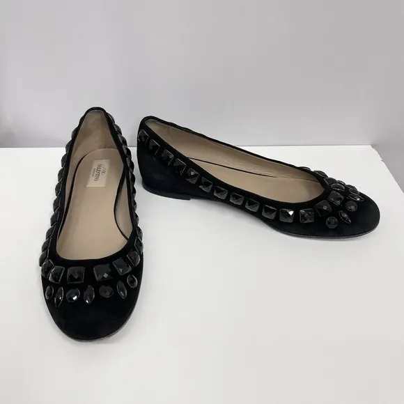 Valentino Garavani Suede Jeweled Flat Shoes Black Size 38 1/2‎ 9