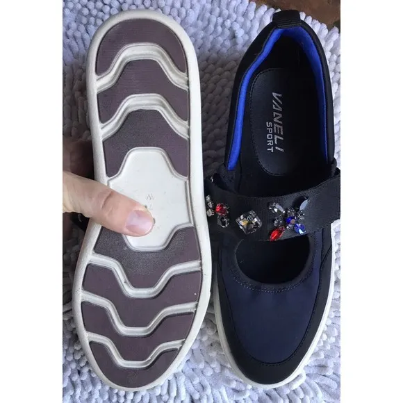 VANELi Oldys Embellished Colorblock Sneaker Navy Gems 7 N Narrow mary jane shoes