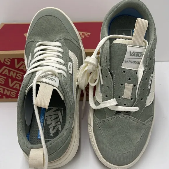 Vans WMNS Gray Sneakers Ultrarange Exo Se (Pop) Sea Grass/MarshmlowVN0A4UWMA2G