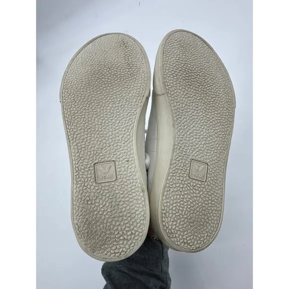 Veja Esplar Sneaker in Extra White Sable leather Size 37/ US 6