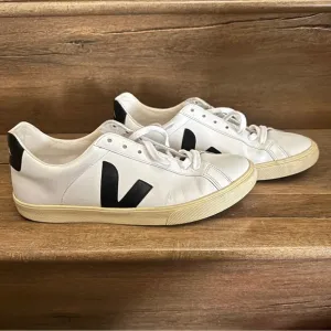 Veja Men's Esplar Leather White Black Sneakers Size 9