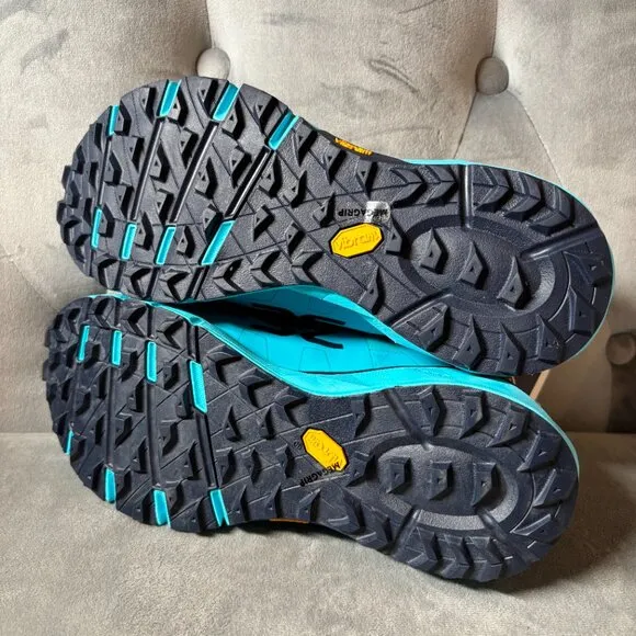Vibram Salming‎ Trail 6 Trail Blue Running Shoes Size 6.5 NEW