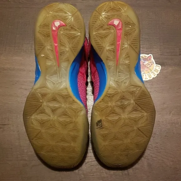 Vintage Nike Zoom LeBron Soldier 7 VII “Bronny Nike Pink and Blue Athletic Shoes