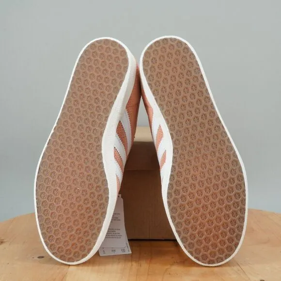 Womens 6 / Mens 5 - Adidas Gazelle Shoes Wonder Clay White Casual Sneakers NEW