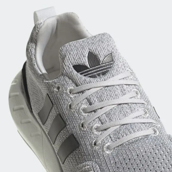 WOMEN'S Adidas Originals Swift Run 22 Crystal White GV7969