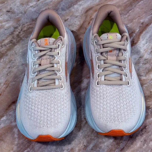 Women’s BROOKS Glycerin 21 Running shoes- Coconut/Aqua/Autumn Sunset. Size 5.5