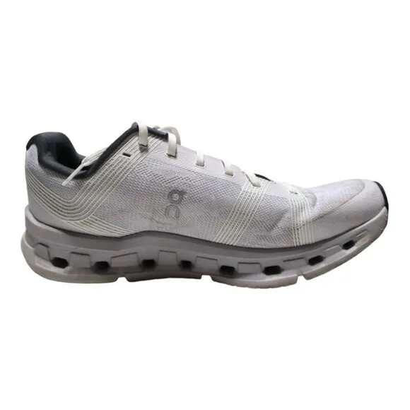 Women's On Running Cloudgo Sneakers White Size 11
