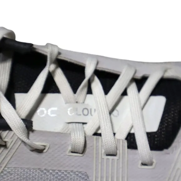 Women's On Running Cloudgo Sneakers White Size 11