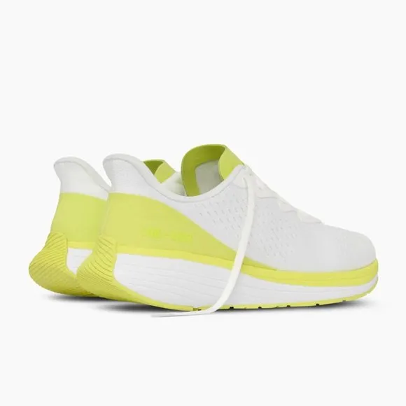 Women's Relay Trainer | Lane Eight - Key Lime