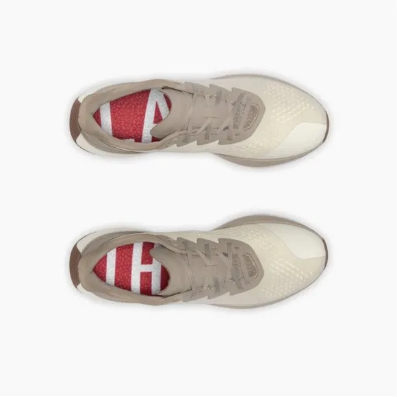 Women's Relay Trainer | Lane Eight - Latte