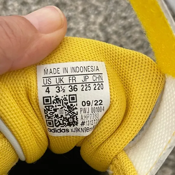 Youth Kids Adidas Disney Grand Court Mickey Mouse Sneakers Shoes Size 4