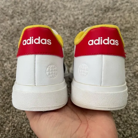 Youth Kids Adidas Disney Grand Court Mickey Mouse Sneakers Shoes Size 4