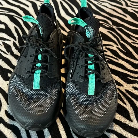 Youth Nike Huarache Running Shoes